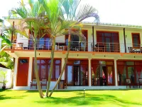 Riverside Inn Fuji Отели в г. Бентота