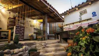 Mama Green EcoLodge & Permaculture Farm فنادق في 