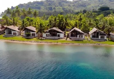 The Club Villas Lombok Hotel dekat Desert Point