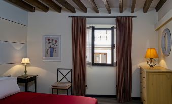 Luxury Apartment in the Heart of Genoa by Wonderful Italy