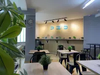 The Pod Suite Hostel Blasco Hotel a 