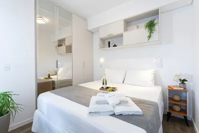 Apartamentos na Bela Vista Com Piscina e Vaga de Garagem Hotels in Pari