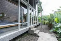 Mana Cottage Hotel dekat Padumukan Boengsoe Green Cafe, Villa Resort, dan Sport Arena