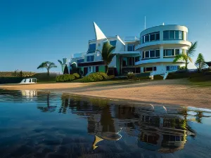 Migrator Intertidal Homestay