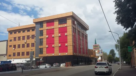 Легенда Отели рядом с достопримечательностью «ВОСТОЧНЫЙ»