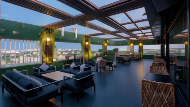 Novotel Chennai Chamiers Road