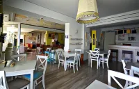 Guesthouse Vissinokipos - Biker Friendly - Motorradhotel - Breakfast