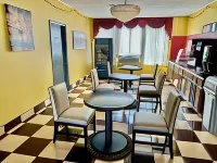 Town House Inn and Suites Hotels in Clifton