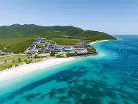 Tamarind Hills Resort & Villas Hotels near Jolly Beach