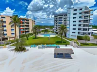 Jamaica Royale Beachfront Tower by Beachside Management
