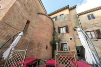 Borgo Antico Residence Hôtels à : Certaldo