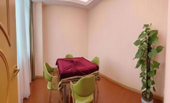 Vienna Hotel (Nanning People's Park Minzhu Rd)