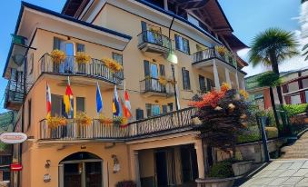 Hotel Azalea