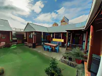 Tongariro River Retreat Hotels in Motuoapa