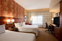 Sonesta Essential Junction City Hotels near ALDI