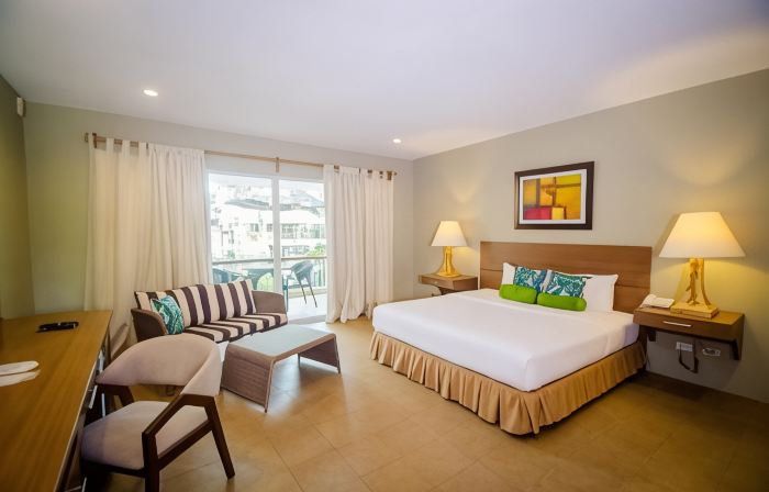 Almont Inland Resort