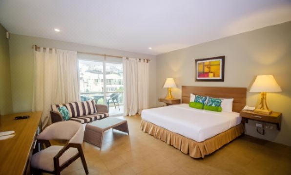 Almont Inland Resort