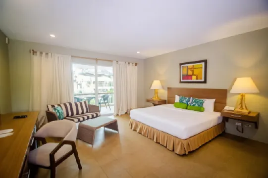 阿爾蒙特內陸度假村 酒店