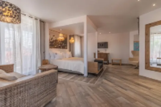 Villas D. Dinis - Charming Residence (Adults Only)