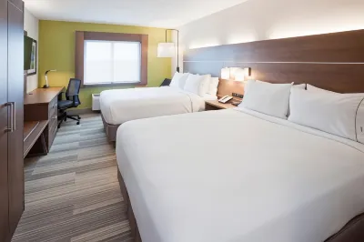 Holiday Inn Express Roseville-ST. Paul Hotels in Roseville