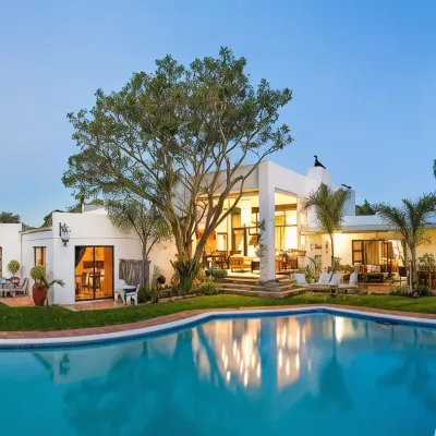 Cape Pillars Boutique Hotel Hotels near Willowbridge Shopping Centre