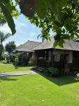 Balangan Surf Resort Hotel berhampiran Pantai Balangan