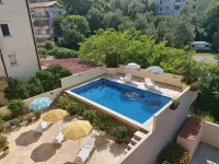 Hotel Premier - Pools