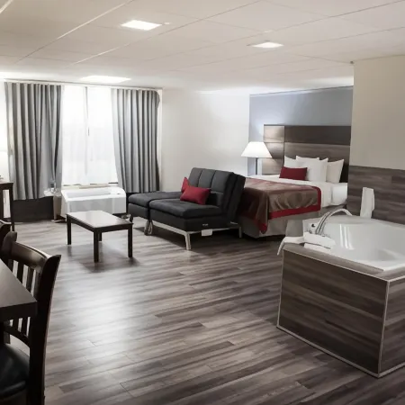 Ramada by Wyndham North Platte & Sandhills Convention Ctr