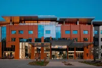 Four Points by Sheraton Kecskemet Hotel & Conference Center Hotels near Magyarkert főbejárat