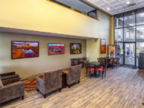 トラベラーズ イン フェニックスのホテル