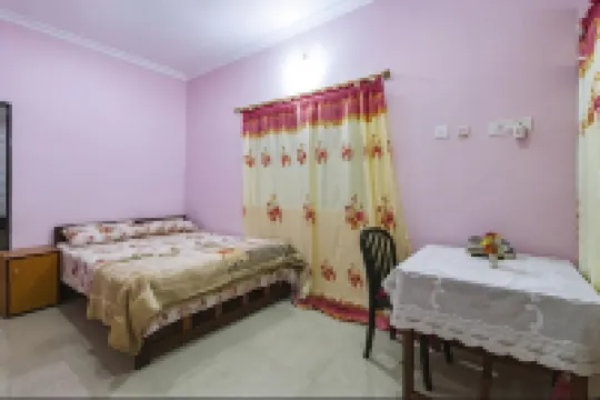 Madrid Home 2 Min Walk to Beach