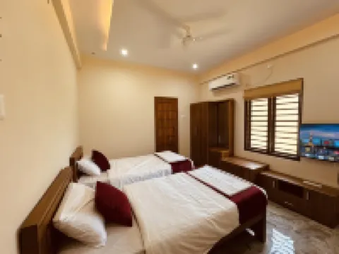 Thamarassery INN luxury and budget Rooms