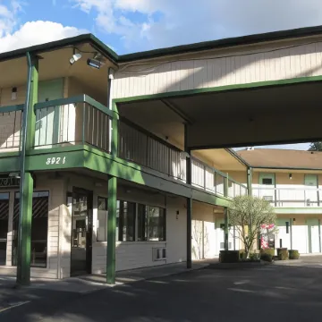 Sunrise Inn Отели в г. Эверетт