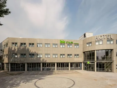 Ibis Styles Almere Hotels in Huizen