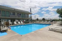 Motel 6 Tucumcari, NM - Pools