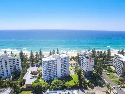 Solnamara Beachfront Apartments Hotels near Burleigh Head National Park (Self-Guided walking tour) by FreeGuides.com