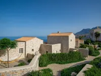 Bassa Maina Villas & Suites Hotéis em Itilo