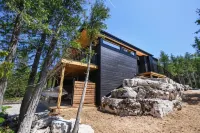 Stone Cove Waterfront Adults Only B&B - 3-Sterne