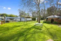 Yea Riverside Caravan Park Hotels in Yea
