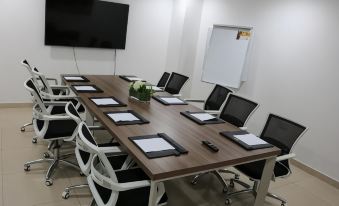 Best Western Plus Fursan Hotel