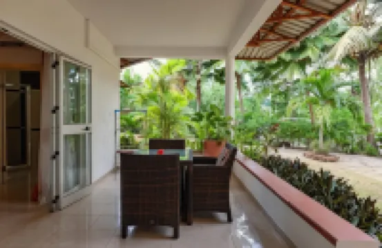 Praslin Paradise
