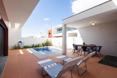 Villa Terracota by Acasadascasas Hotel in zona Galerias Salamanca