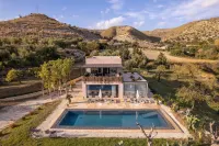 Villa Dama - Luxury Escape - Villaer