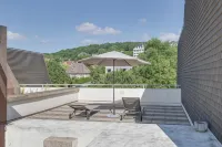 ดูเพลกซ์ อพาร์ตเมนต์ พร้อม วิวทะเล และ ดาดฟ้า โรงแรมใน