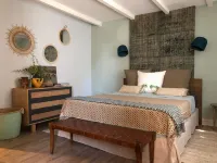 La Belle Etoile Chambres Hotels in Seguret