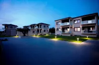 Lagouvardos Village Hotel