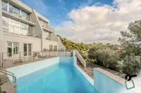 HOTIDAY Room Collection - Porto Venere Hotels in Portovenere