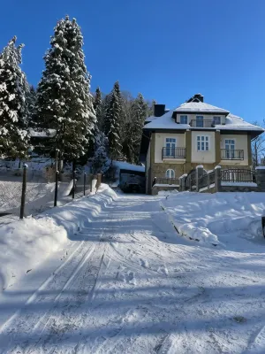 Willa Zalesie Hotels in Nowosadecki