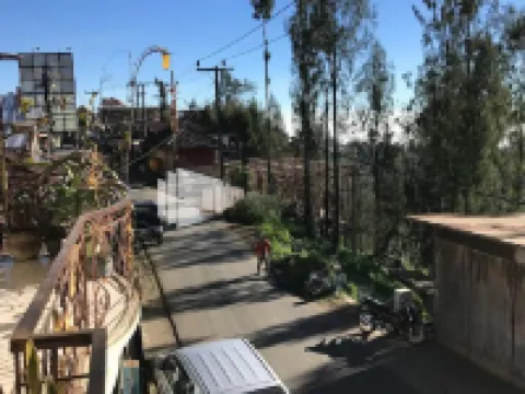 Bromo Indah Lestari Homestay Mitra RedDoorz Hotéis em Tosari