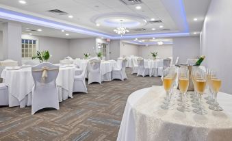 John Carver Inn & Spa
